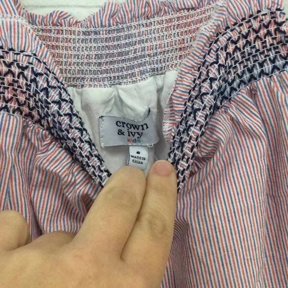 Crown & Ivy kids Pinstripe Smock Dress size 6 Girls - Picture 5 of 6